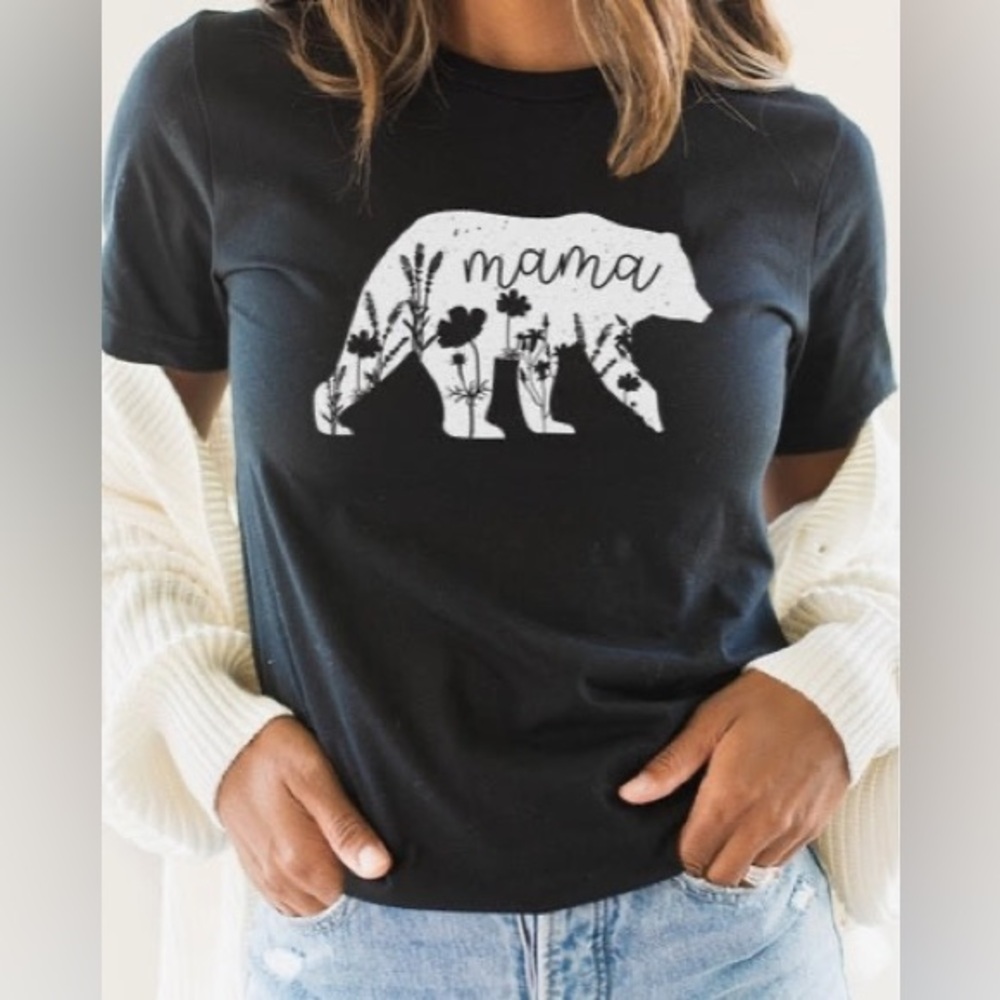 “Mama Bear” Floral Graphic T-Shirt - Black, Size 2X Large NEW